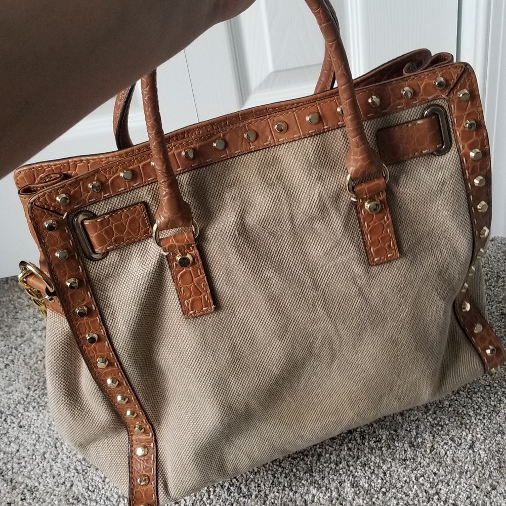 Handbag - Picture 3 of 5